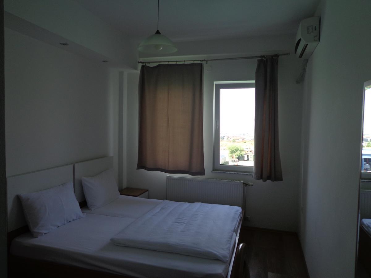 Hotel Rio Pristina Extérieur photo